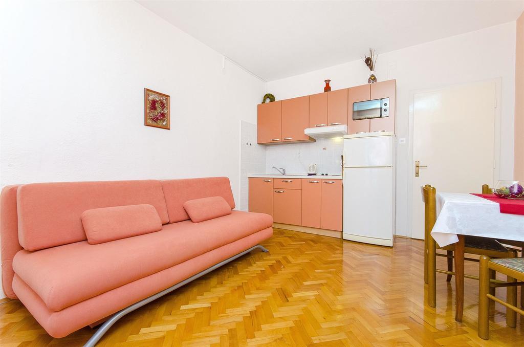 Apartments Kunac Podgora Exterior foto