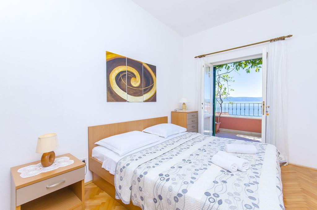 Apartments Kunac Podgora Zimmer foto
